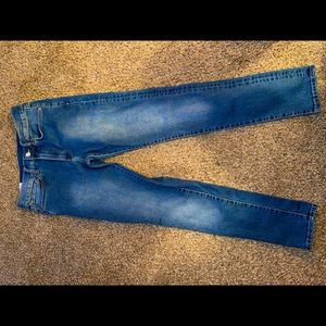 Brand new H&M jeans size 32 skinny